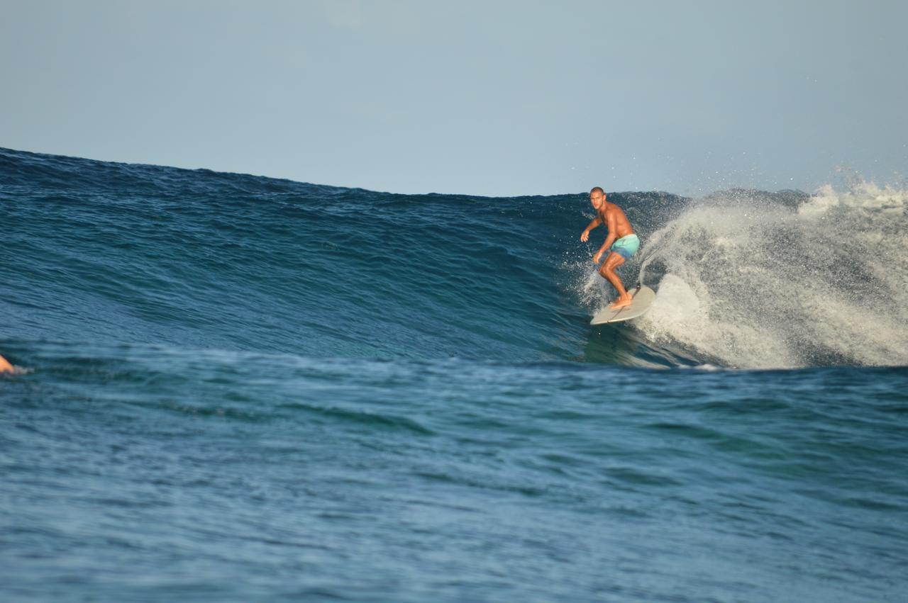 ホテルSurf Trip Maldives スルスドゥー エクステリア 写真